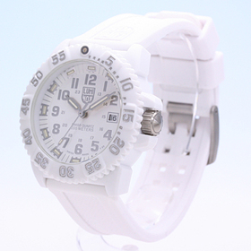 3057whiteout--2.jpg