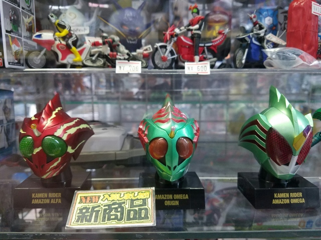 マスカーワールド　仮面ライダーアマゾンズ　セット 仮面之世界（マスカーワールド）PB03発光台座セット 仮面