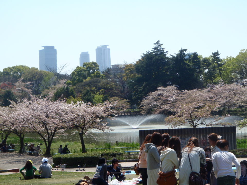 目の前には噴水が!
