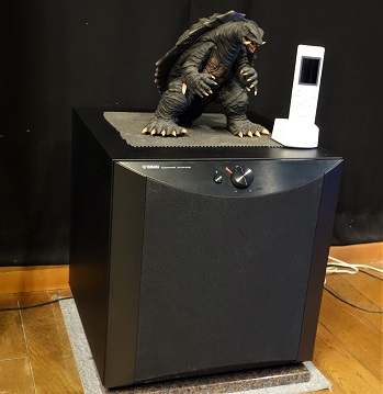 中古」YAMAHA YST-SW1000 サブウーファー 古臭 中古」YAMAHA YST-SW1000 サブウーファー 古臭