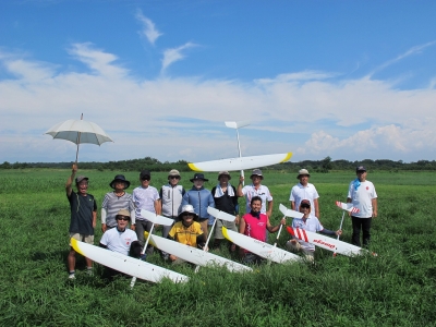 Áª¼ê11̾¤ÈÌò°÷¤Î½¸¹ç¼Ì¿¿