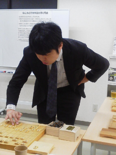 村中秀史六段