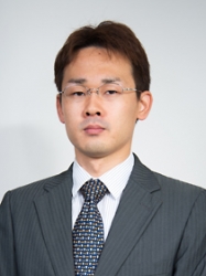 長岡裕也五段