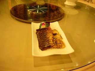 「しゃけとば」みたいで美味しです