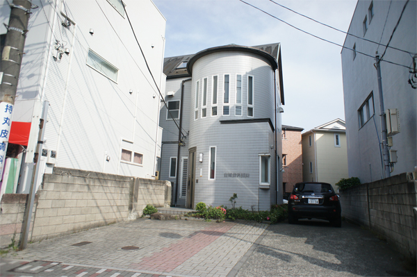 デザイン看板ビフォーアフターかまくら病院看板デザイン