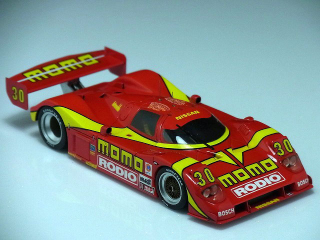 MOMO Nissan NPT-90 | IZWEB