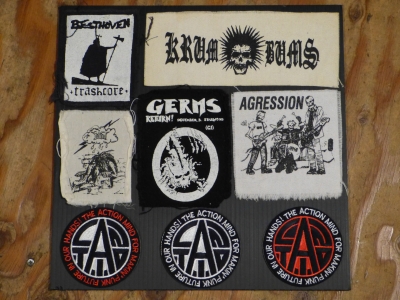 本日の放出品 USED PUNK/HARDCORE/Oi関連 ワッペン + 布パッチ +