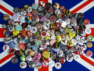 本日はUSED&UNUSED PUNK/HARDCORE/Oi/SLOGAN etc BUTTONS(缶 本日はUSED&UNUSED PUNK/HARDCORE/Oi/SLOGAN etc BUTTONS(缶