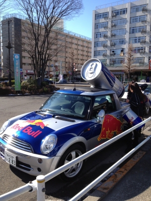 レッドブル ミニクーパー