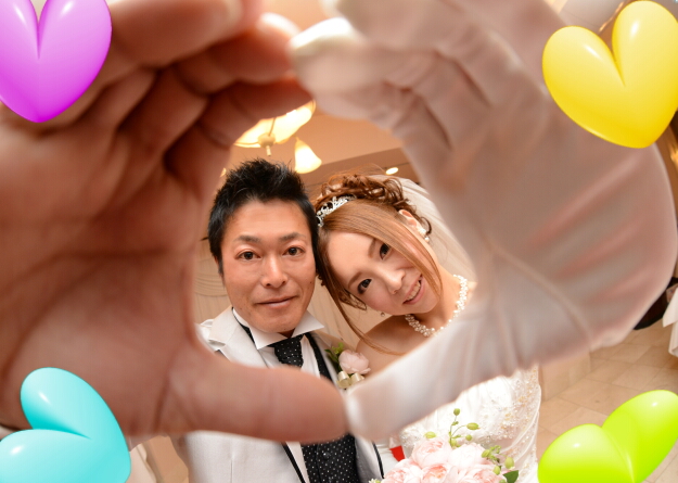 幸せいっぱいの新郎新婦様