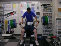 195kg2回目△