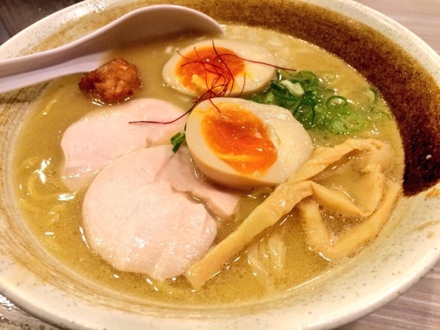 大阪・堺筋本町『麺匠 桂亭』