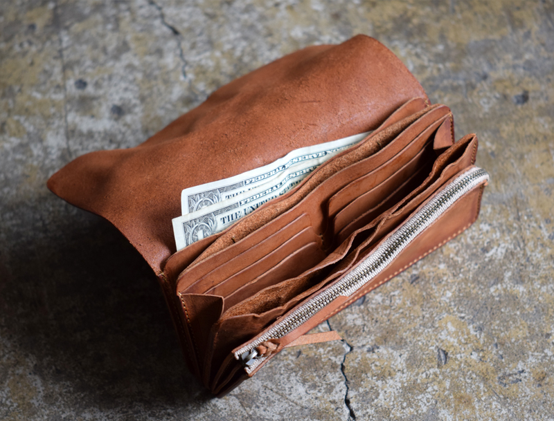 1.Washed-Leather-Long-Wallet-07.jpg