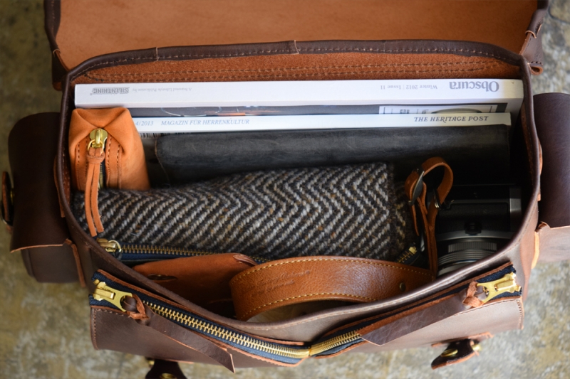 Gadget-Bag-L14.jpg
