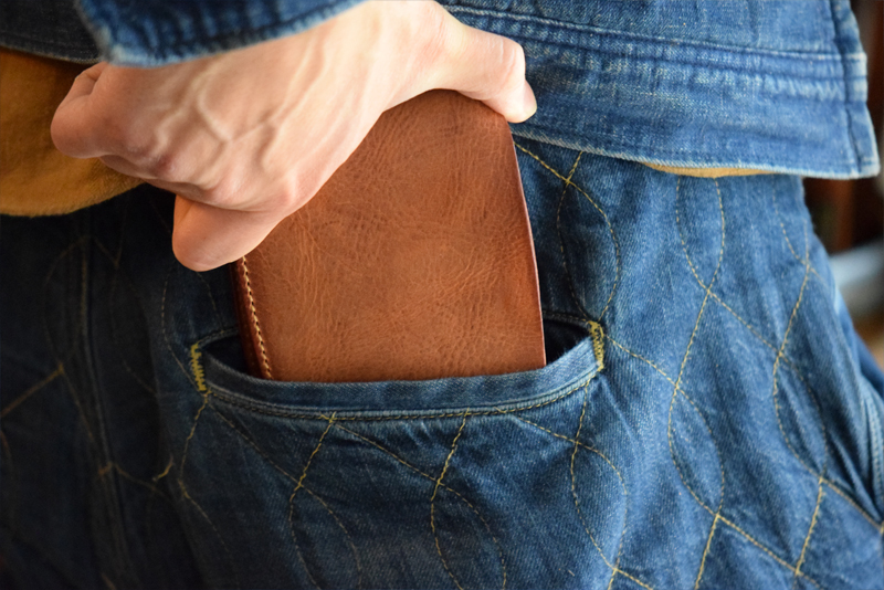 0.roberu.shortwallet.CM.800px.04.jpg