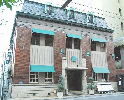 文椿ビルヂング 洋館・屋根部分改修工事のお知らせです。