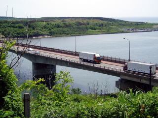 雄物大橋