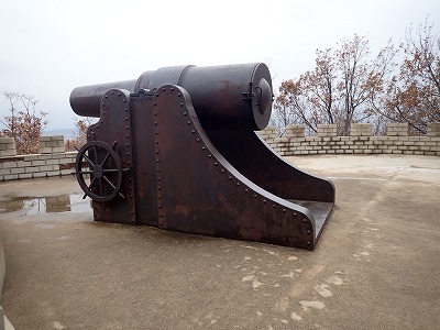 28サンチ榴弾砲 日露戦争 日本陸軍 旅順 海岸砲 備わ