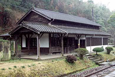 大畑駅 ホーム側から