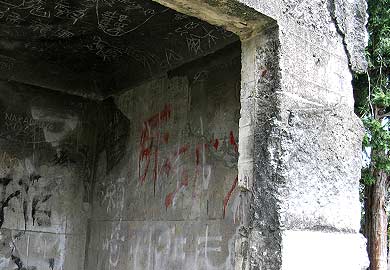 黒石原の謎の遺構