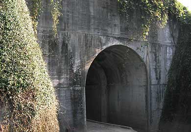 田崎橋梁 北側