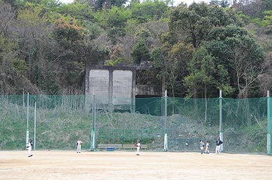 麻生産業山田炭鉱のホッパー