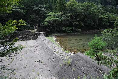 旧祝子川発電所 取水施設