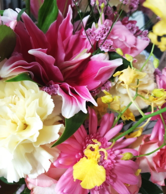 お誕生日 花束