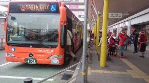 サンタシティ三田駅前バスのりば