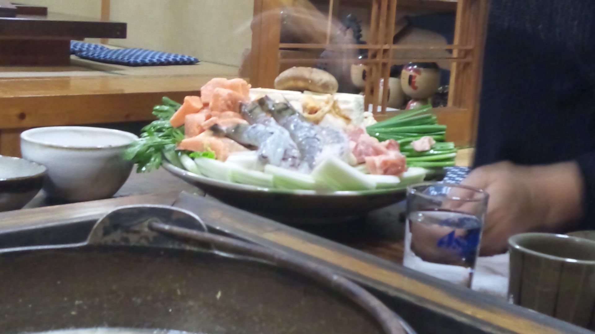 いろり茶屋 なべ