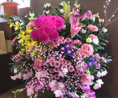 お供え ご葬儀のお花 いわき市 小名浜の花屋 花国湘南台店