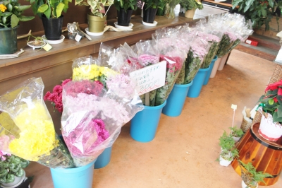 切花 激安 家族葬 生花祭壇 いわき市 小名浜の花屋 花国湘南台店