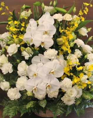 法事 家族葬 生花祭壇 いわき市 小名浜の花屋 花国湘南台店