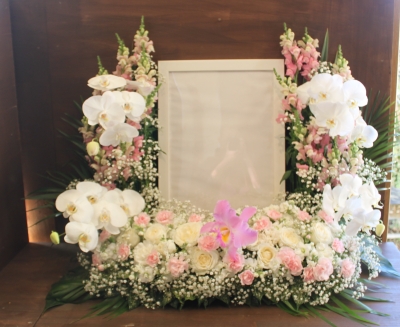 家族葬 生花祭壇 いわき市 小名浜の花屋 花国湘南台店