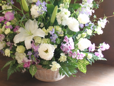 枕花 お供え フラワー祭壇 生花祭壇 いわき市 お花の花屋 花国湘南台店