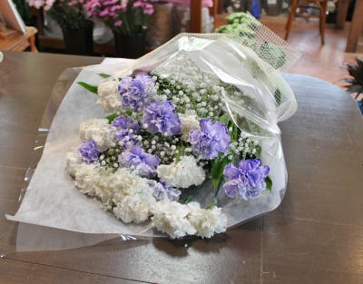 お供えのお花 いわき市 お花の花屋 花国湘南台店