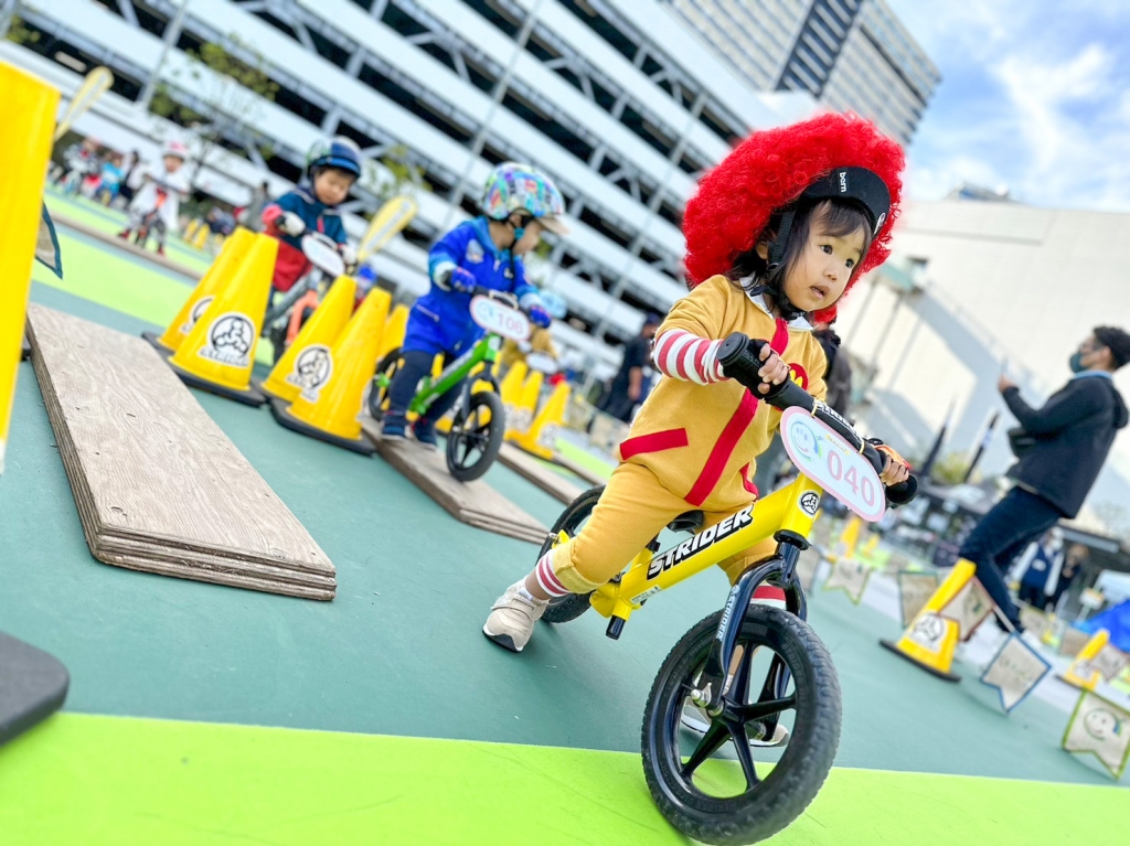 r.♡ ★ストライダーPRO★カスタム済★エンジョイカップ出場可能 新車 ストライダー エンジョイカップ 対応 フルカスタム