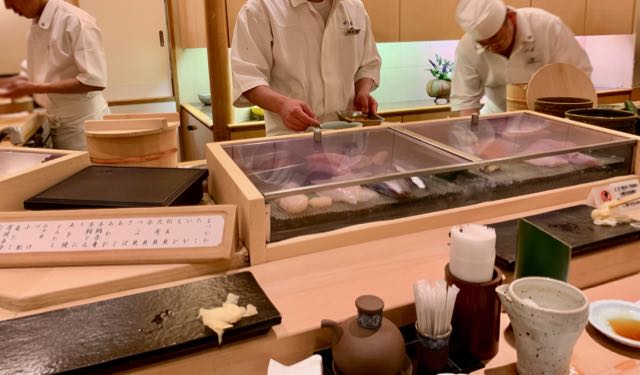 すし善大丸店