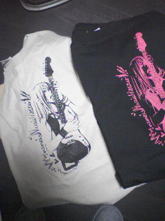 ギター女Tシャツ