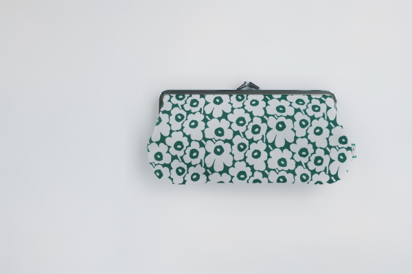 ◉新品未使用　マリメッコ　marimekko がま口　ポーチ　60th アニバ ◉新品未使用 マリメッコ marimekko がま口 ポーチ 60th アニバ