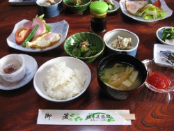 朝食