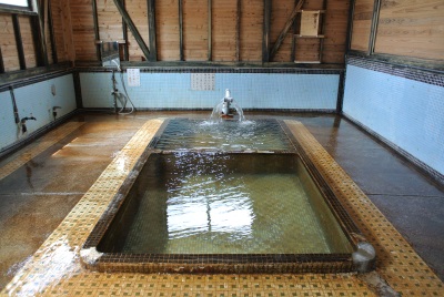 男湯