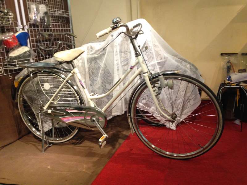 入荷情報 - TSUNODA、BRIDGESTONE | ヨコハマサイクル