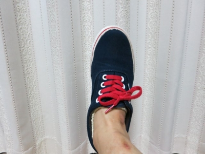 vans4
