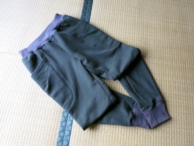 ルームパンツ