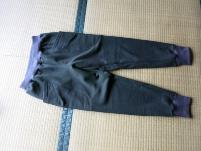 ルームパンツ