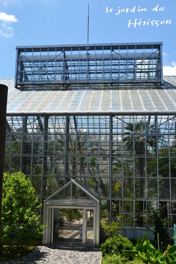 つくば植物園ハウス外観.jpg