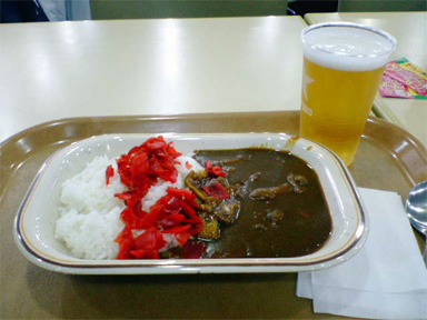 札幌国際スキー場 カレー ビール