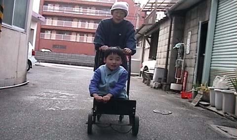 2006年の母