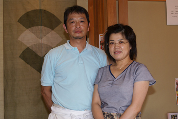 藤一うどんのご夫婦